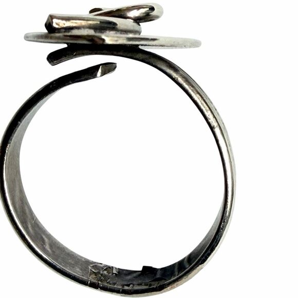 Artisan Silver Treble Clef adjustable Statement Ring - Picture 8 of 12